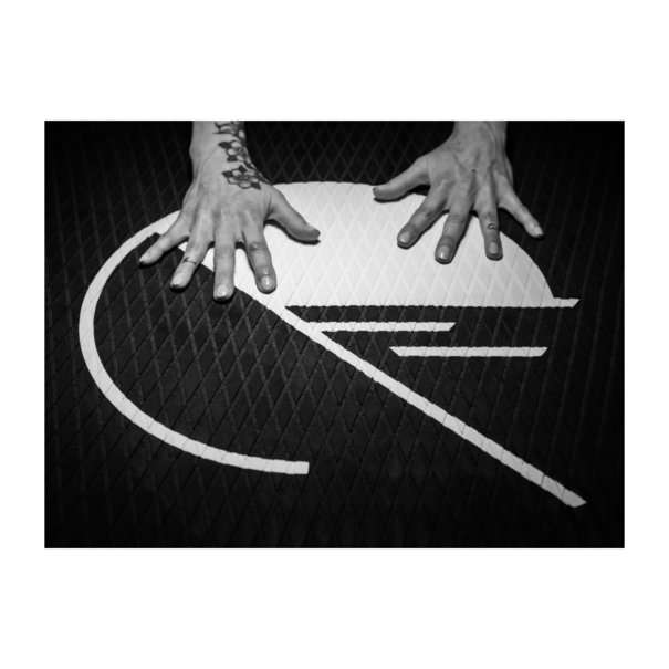 Quoth Life Byrne Paddle Board Kit / Black