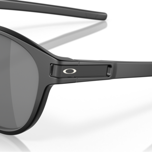 Oakley Latch Matte Carbon With Prizm Black Lenses