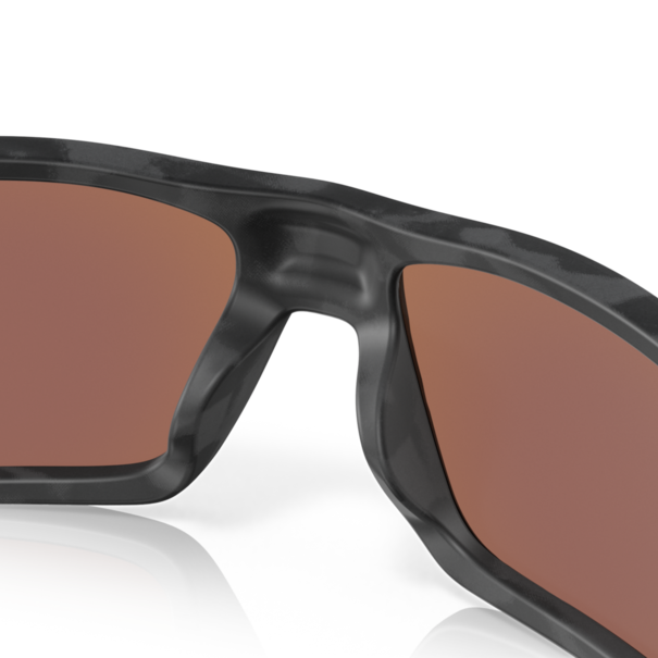 Oakley Sunglasses Heliostat Matte Black Camo With Prizm Deep Water Lenses