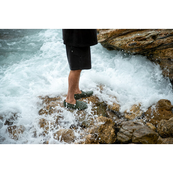 Vans Footwear UA Men's Slip-On Trek Black