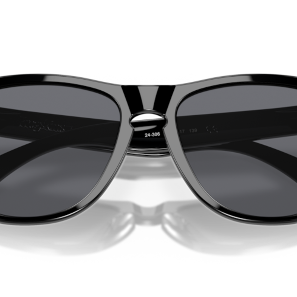Oakley Frogskins Polished Black With Prizm Black Lenses