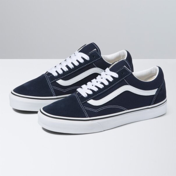 Vans Footwear Men's UA Old Skool