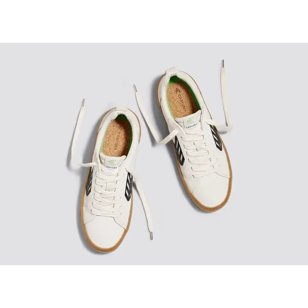 Cariuma Catiba Pro - Vintage White Suede
