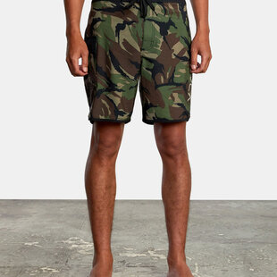 Eastern Trunk 18 / Woodland Camo