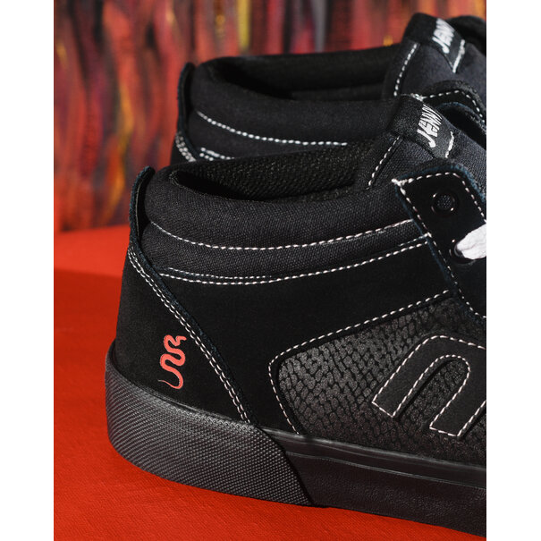 Etnies Footwear Windorw Vulc Mid x Jenny / Black