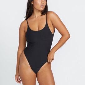 Simply Seamless One Piece / Black