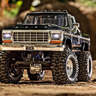 1/18 TRX-4M High Trail 79 F150 Truck 1/18-Scale 4WD Electric Truck with TQ 2.4GHz Radio System - Black