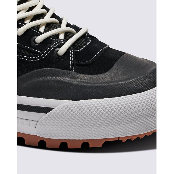 Vans Footwear U Mte™ Half Cab® Gore-Tex® Black/White