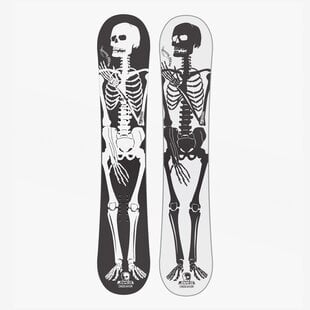 Skull Skates Snowboard