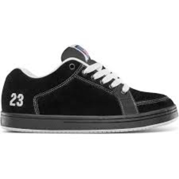 ES Footwear SAL 23