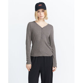 Stone Mtn Mama Long Sleeve Dark Grey