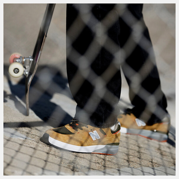 NEW BALANCE 933 NB Reynolds- Brown/Brown