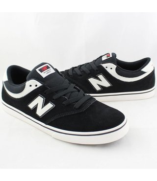 NEW BALANCE | Medicine Hat The Boarding House NEW BALANCE | Medicine Hat The Boarding House