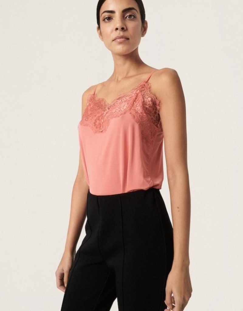 Soaked in Luxury Soaked in Luxury Cami 'Clara' w/ Lace Detail