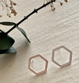 PIKA&BEAR 'Koffka' Hexagon Stud Earrings
