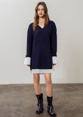 Moon RIver Moon River 'Jayda' Waist Tie Sweater Shirt Dress