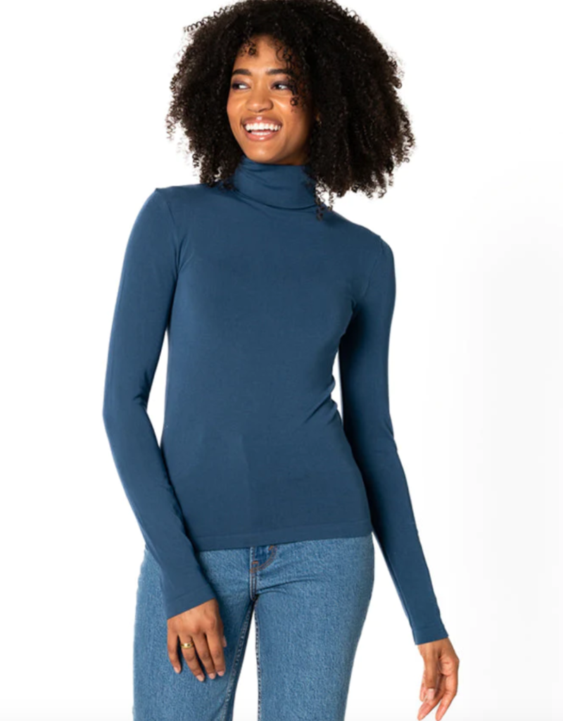 C'EST MOI 'Lia' Bamboo L/Slv Turtleneck