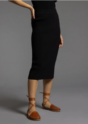 LA Weekend 'Hailey' Ribbed Midi Skirt w/ Back Slit Detail