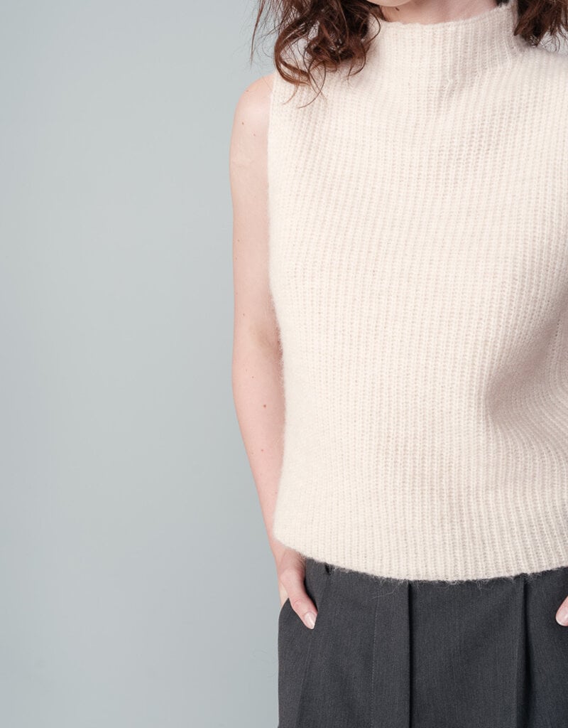 Grace & Mila 'Naima' High Neck Knitted Sweater Vest