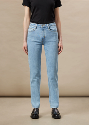 Frank & Oak 'Cyndi' Straight Leg Jean