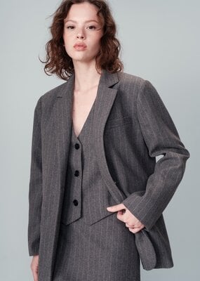 Grace & Mila 'Nikita' Pinstripe Blazer