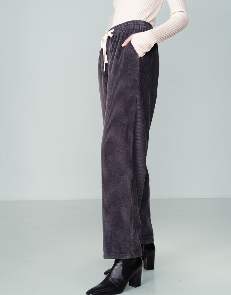 Grace & Mila 'Nicolas' Corduroy Straight Leg Pants