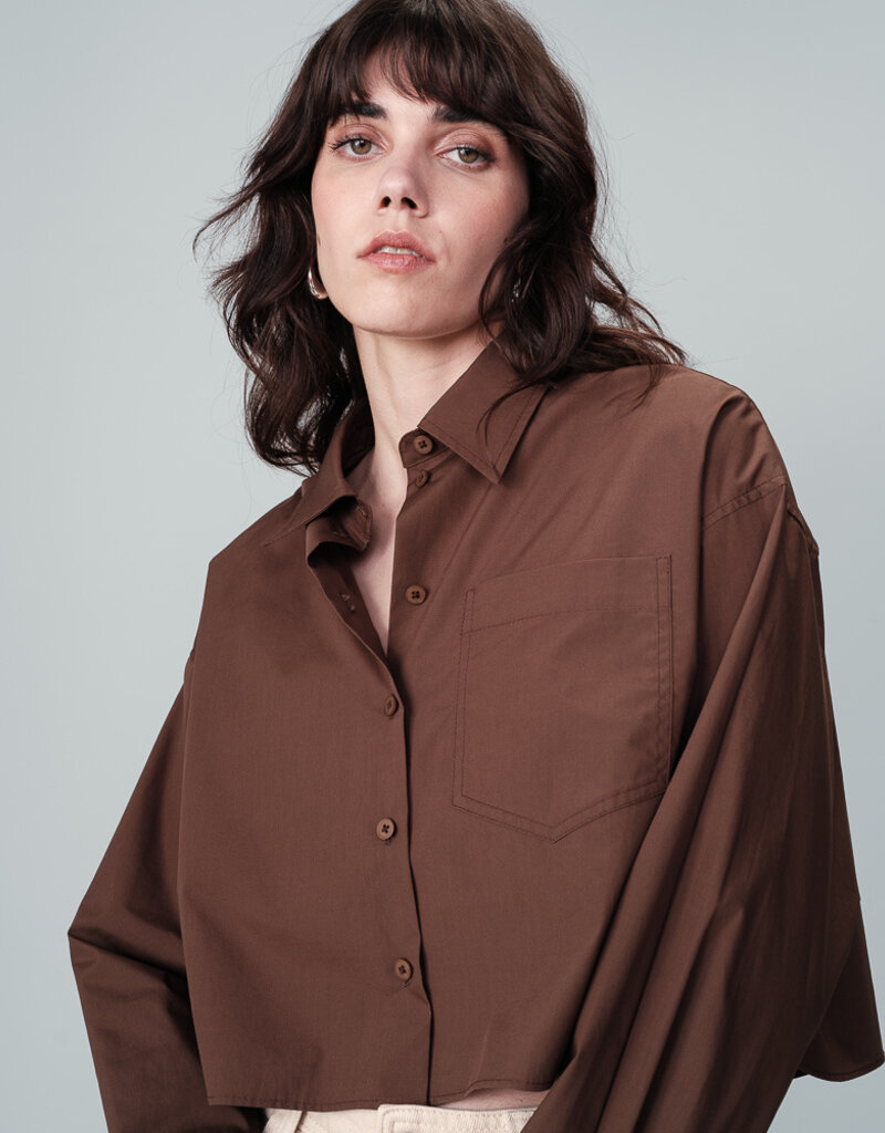 Grace & Mila 'Niamita' Cropped Buttondown Shirt