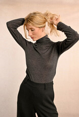 Molly Bracken 'Ramona' Lt Knitted Turtleneck