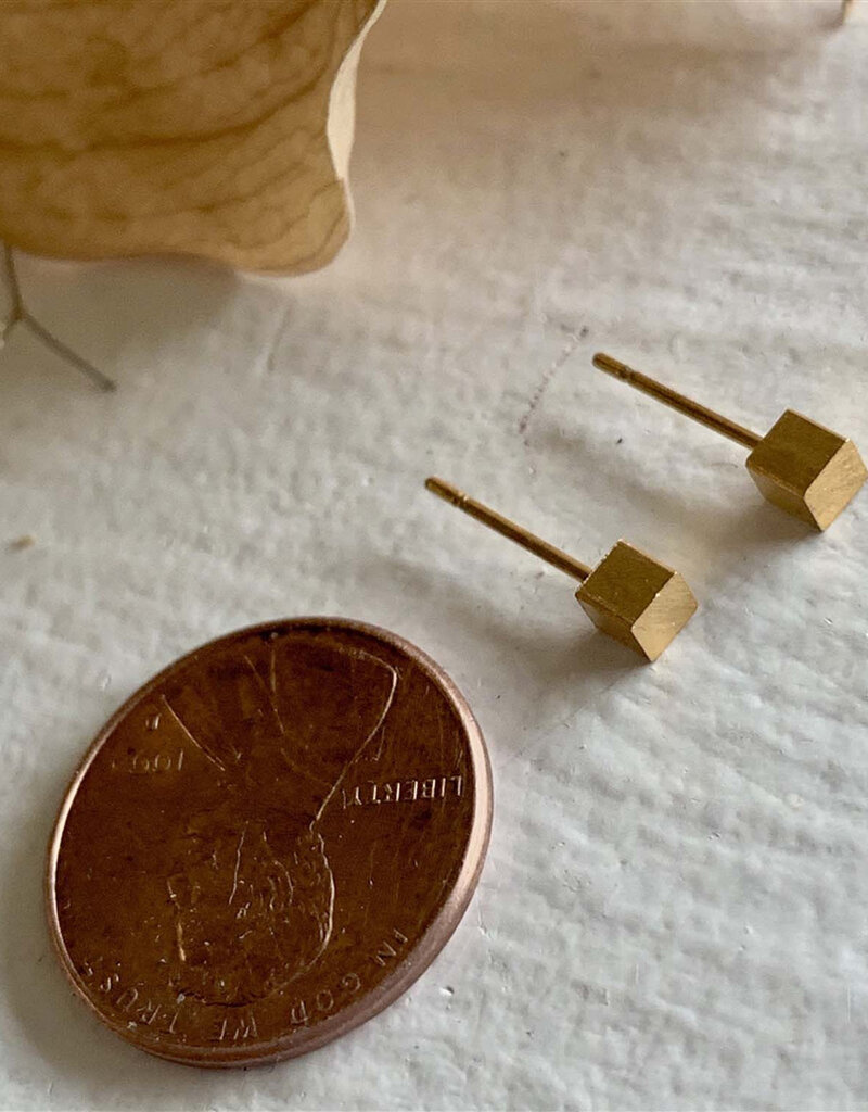 PIKA&BEAR '6' Minimalistic Cube Studs Earrings