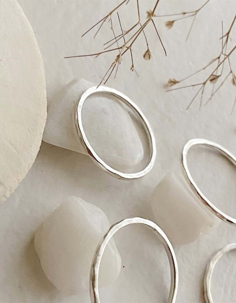 PIKA&BEAR 'Notches' Tiny Textured Ring