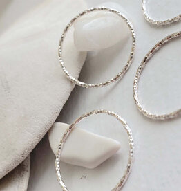 PIKA&BEAR 'Nicks' Tiny Textured Ring