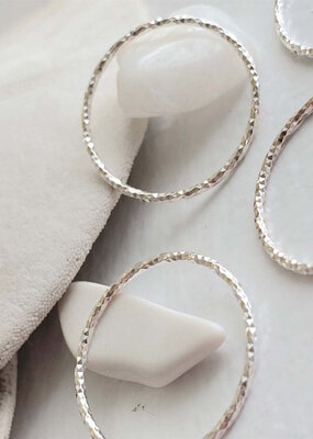 PIKA&BEAR 'Nicks' Tiny Textured Ring