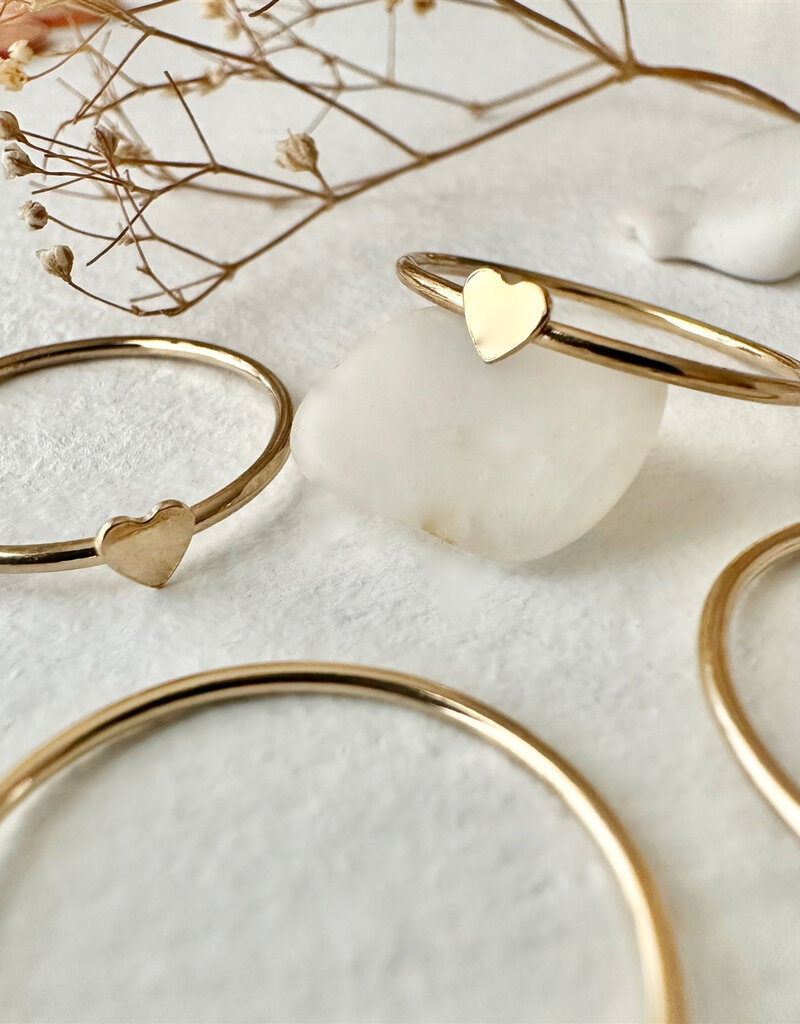 PIKA&BEAR 'Eclipse' Tiny Heart Ring