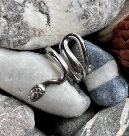 Wonderland 'Snake' Stainless Steel Ring