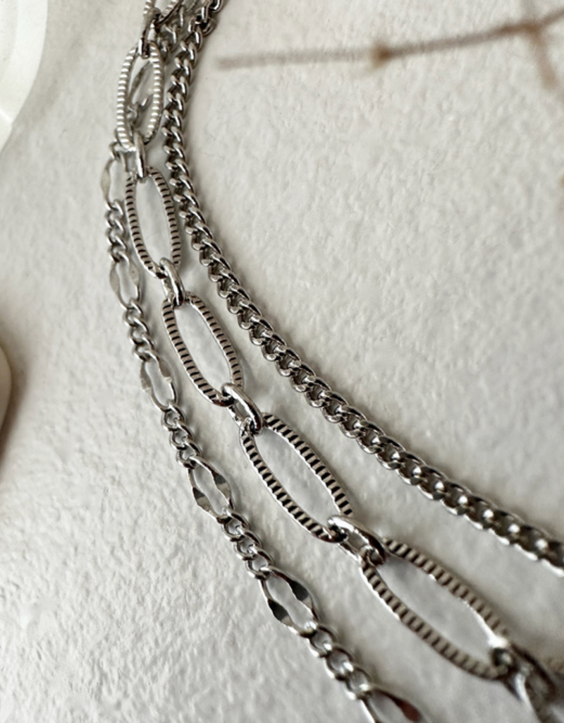 PIKA&BEAR 'Nanaimo' Triple Layer Textured Chain Bracelet