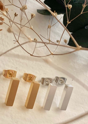 PIKA&BEAR 'Monolith' Minimalistic Stud Earrings