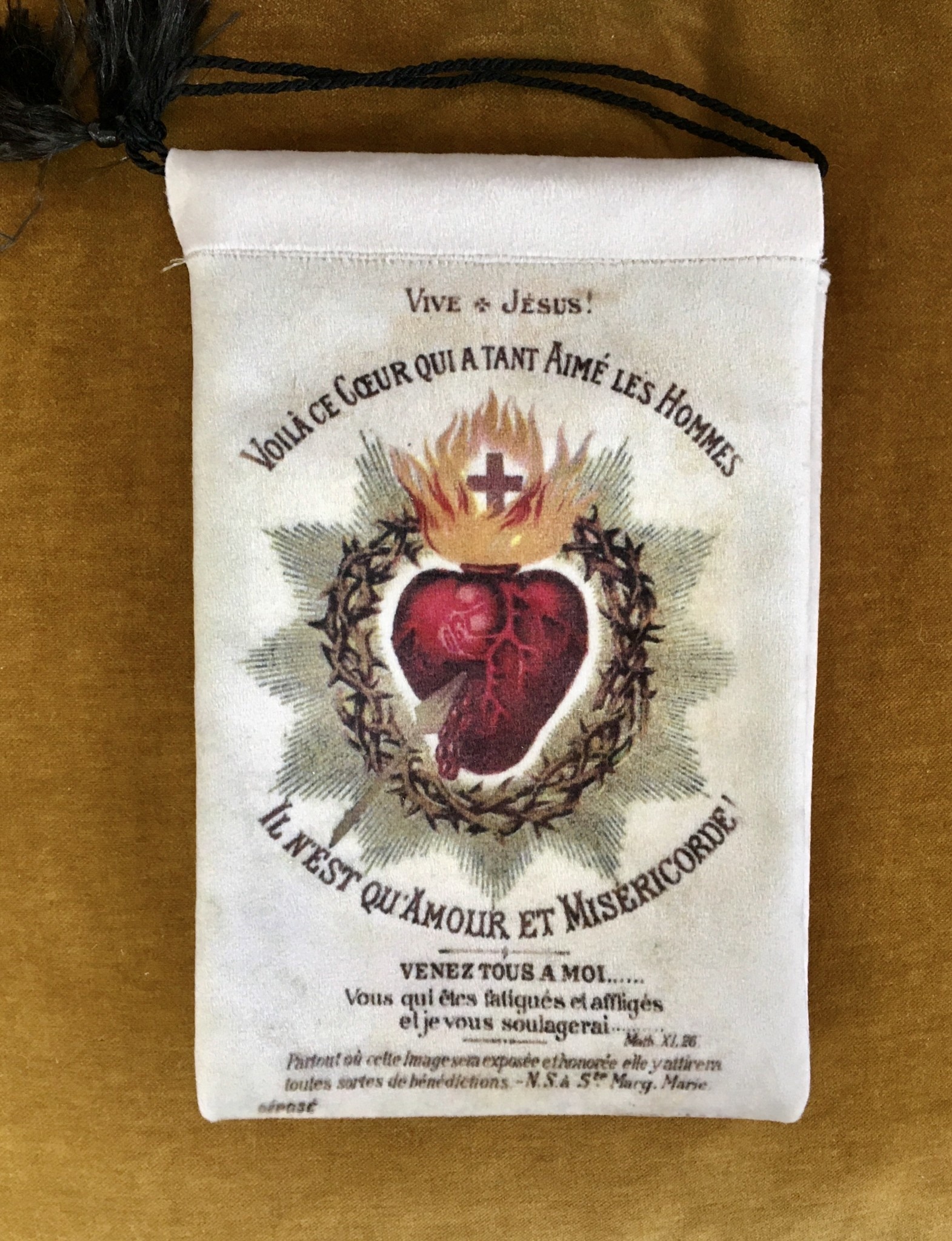 Vive Jesus Detente And Protector Pouch Queen Of Angels Catholic Store