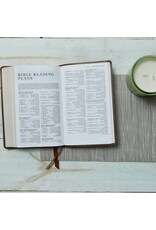 Catholic Bible Press NRSV Catholic Gift Bible (Comfort Print) - White Leathersoft