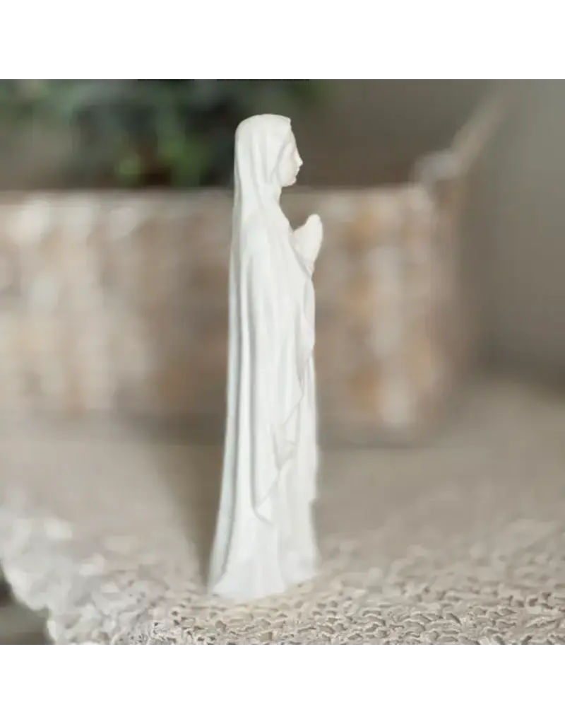 Be Still Prayer Space 3D Printed Praying Mary Statue, 7" | Be Still Prayer Space