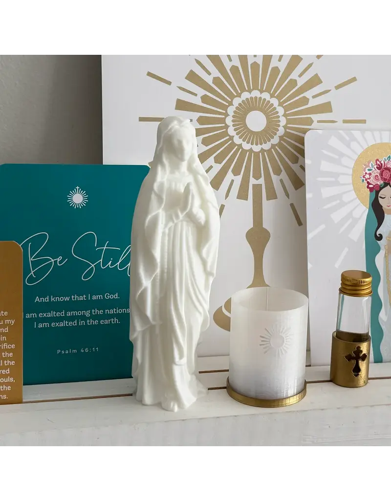 Be Still Prayer Space 3D Printed Praying Mary Statue, 7" | Be Still Prayer Space