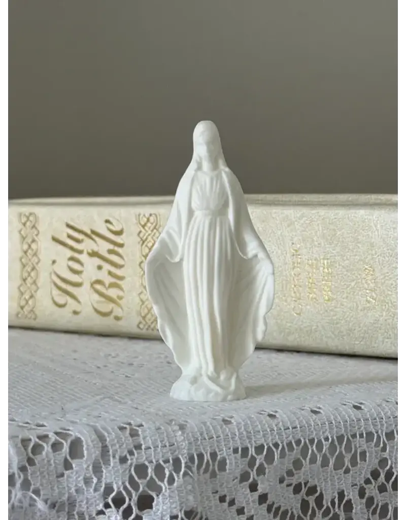 Be Still Prayer Space 3D printed Immaculate Mary Statue, 2.5" white