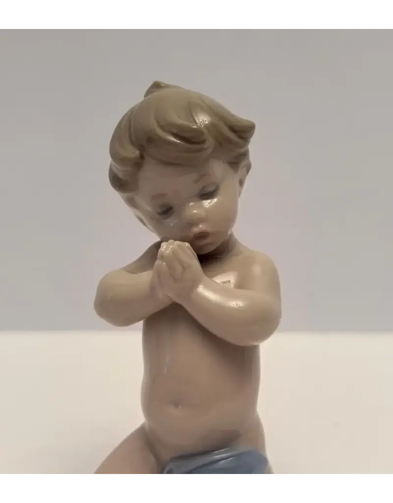 “A Child's Prayer” Lladró Porcelain Figurine