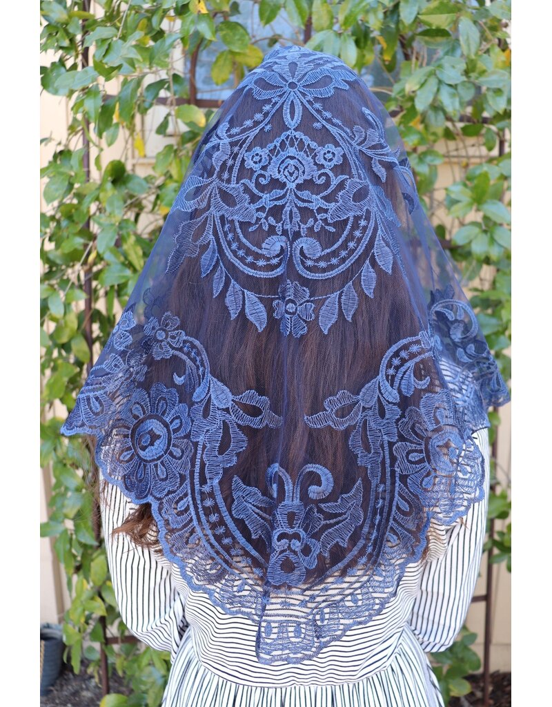 St. Stephen's Bookstore Spanish Mantilla Veil Lilian