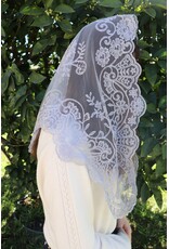 St. Stephen's Bookstore Brillante Spanish Mantilla Veil