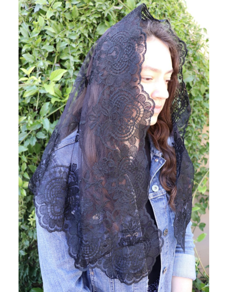 St. Stephen's Bookstore Spanish Mantilla Veil Eva