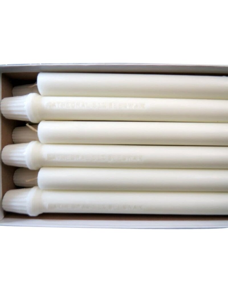 Cathedral Candle Co. 7/8" x 12" 100% Beeswax Short 4s Taper (Self-Fitting Ends, Box of 24)