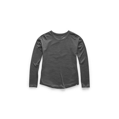 The North Face Women's Hyperlayer Flashdry Long Sleeve Crew Shirt 2020
