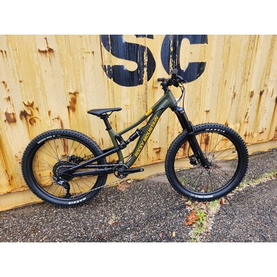 Pre-owned Rocky Mountain Reaper 24" Kids Full Suspension Mountain Bike