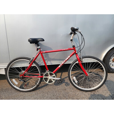 Pre-owned CCM C200 Hybrid Bike, 26" Wheels, 20" Frame