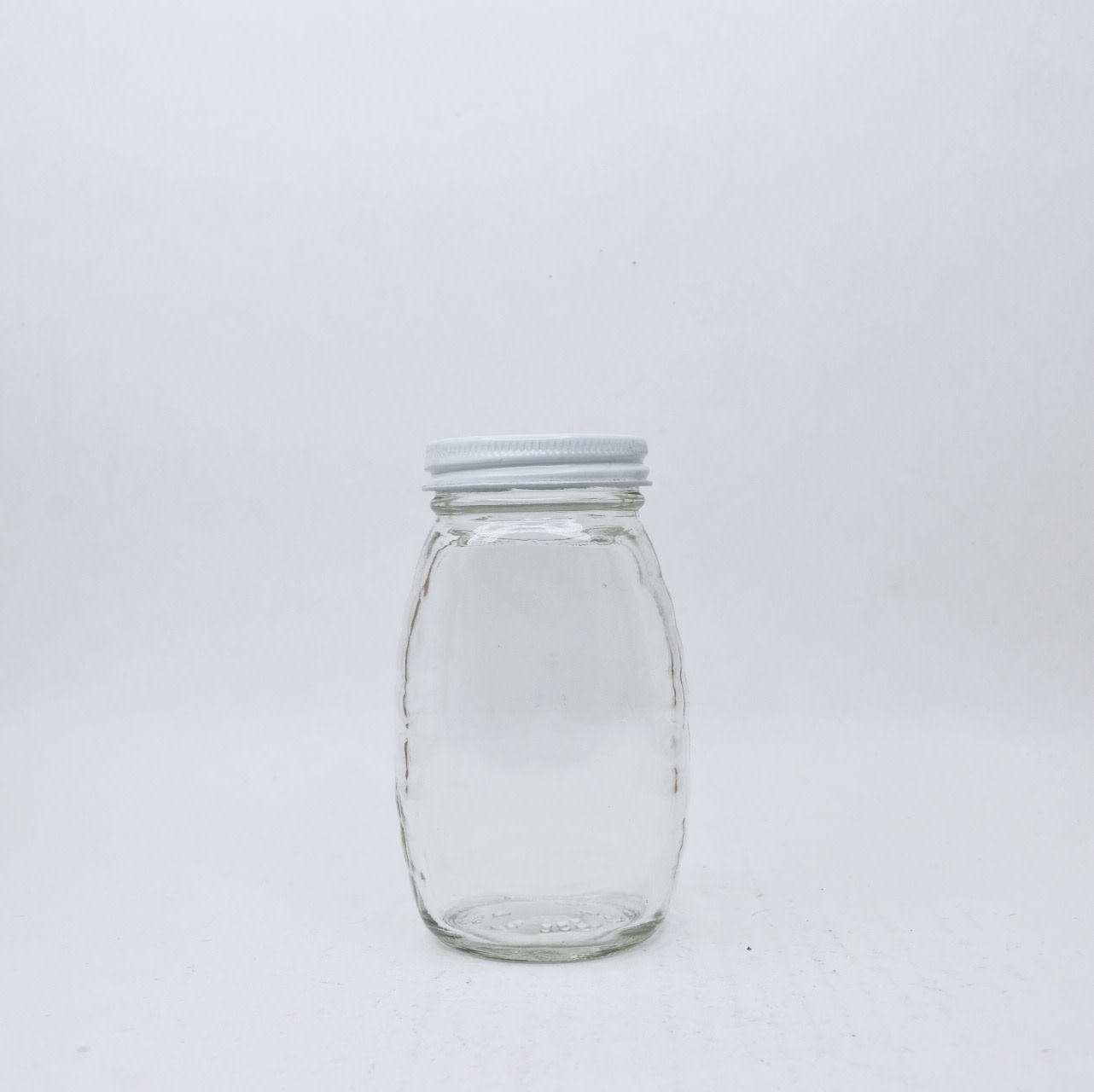 8 oz. Queenline Jar